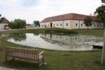 Schloss Hof (Manor Farm)